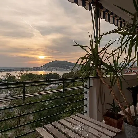 View ,top Location ! Homestay